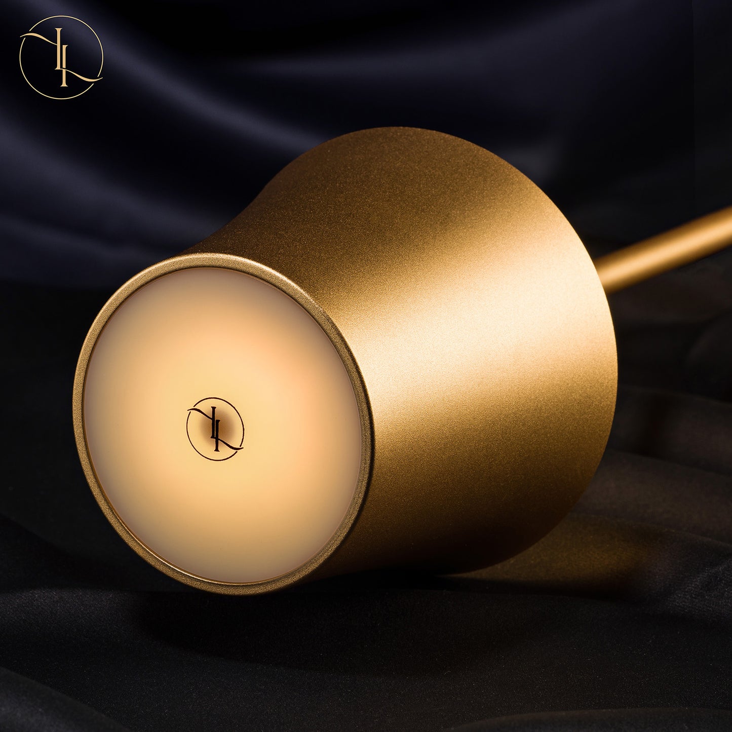 Tischlampe Campana Gold